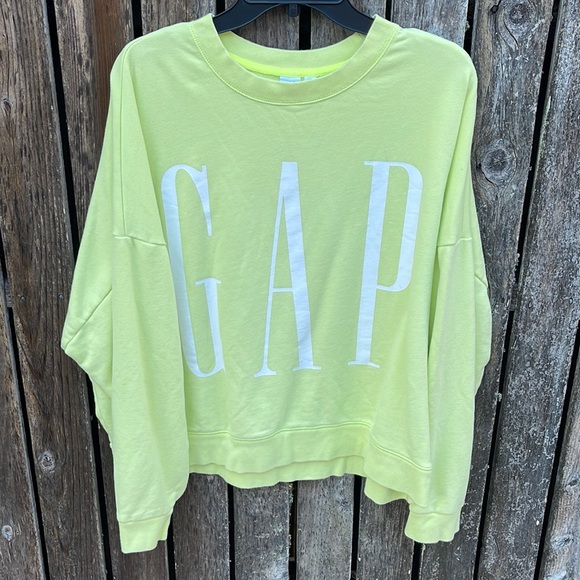 GAP Tops Gap Xl Sweatshirt Logo Pastel Lime Green Yellow Cropped